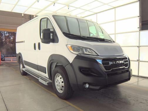 2023 RAM ProMaster 2500 Base
