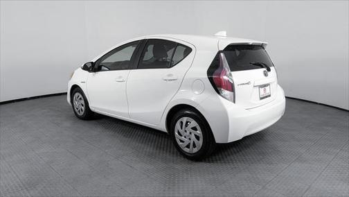 2016 Toyota Prius c Two