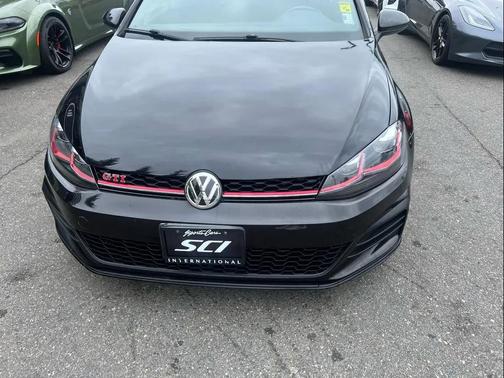 2019 Volkswagen Golf GTI 2.0T S 4-Door