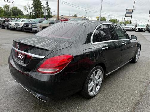 2016 Mercedes-Benz C-Class Luxury
