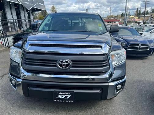 2015 Toyota Tundra SR5