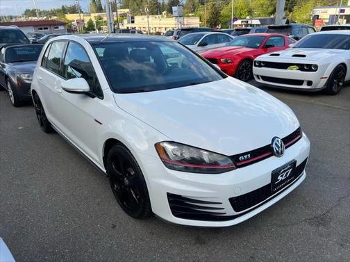 2016 Volkswagen Golf GTI 2.0T SE 4-Door