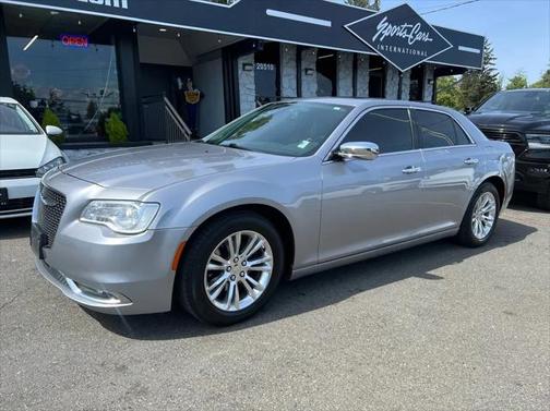 2017 Chrysler 300C Base