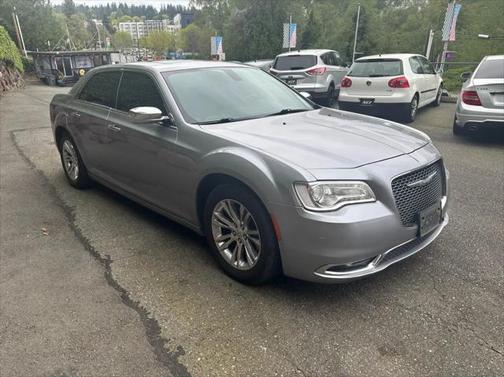 2017 Chrysler 300C Base