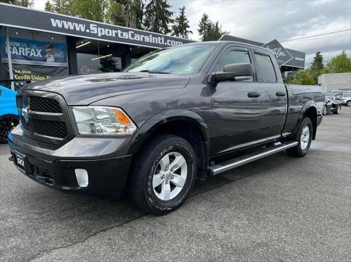 2016 RAM 1500 SLT