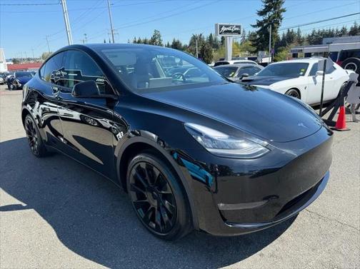 2021 Tesla Model Y Long Range Dual Motor All-Wheel Drive