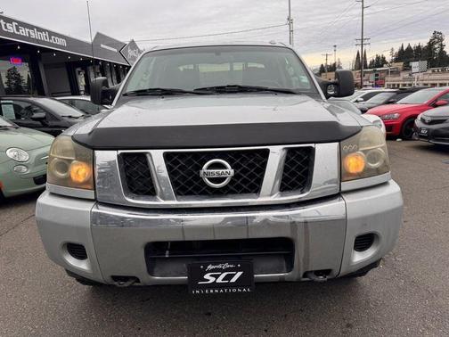 2014 Nissan Titan SV