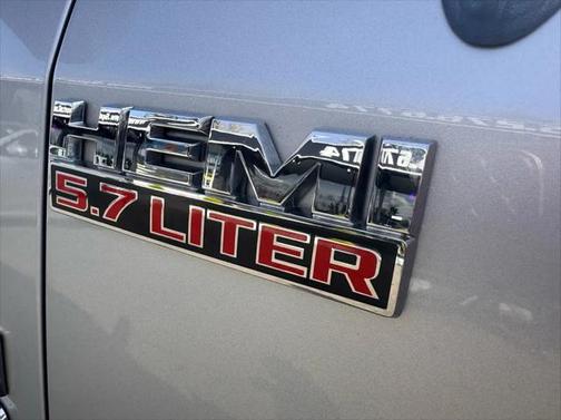 2014 RAM 1500 SLT