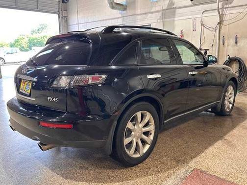 2005 INFINITI FX45
