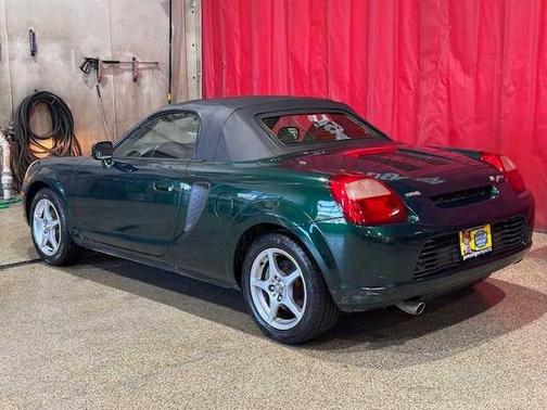 2002 Toyota MR2 Spyder