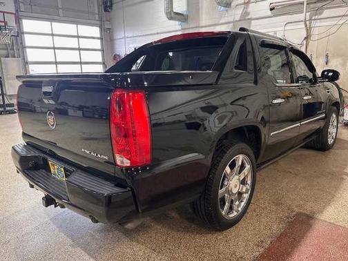 2013 Cadillac Escalade EXT Luxury