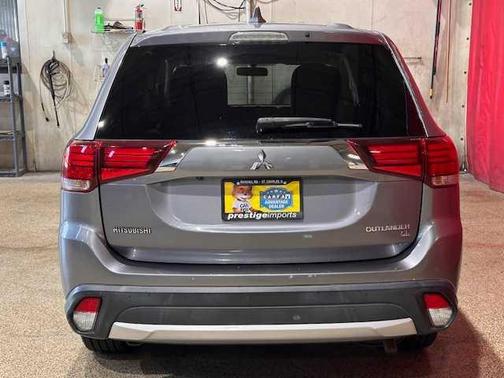 2018 Mitsubishi Outlander SE