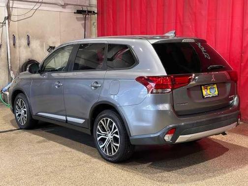 2018 Mitsubishi Outlander SE