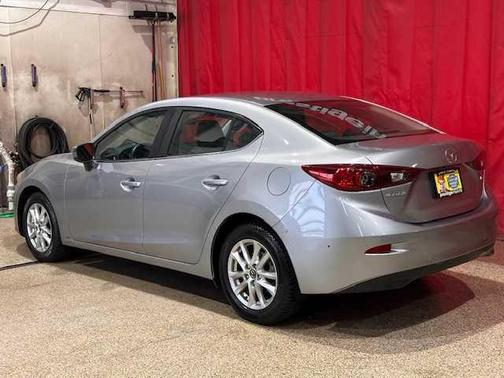 2016 Mazda Mazda3 i Sport