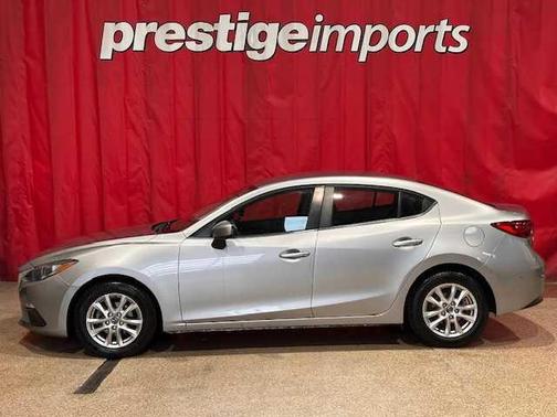 2016 Mazda Mazda3 i Sport
