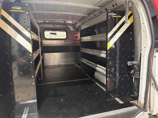 2020 GMC Savana 2500 Work Van