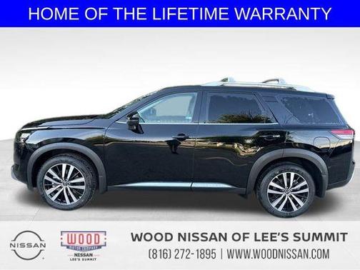 2025 Nissan Pathfinder Platinum