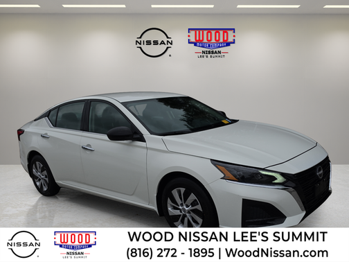 Glacier White 2025 Nissan Altima S