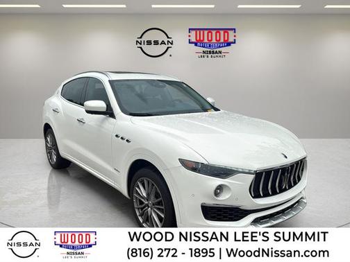 Silky Silver 2020 Maserati Levante GranLusso