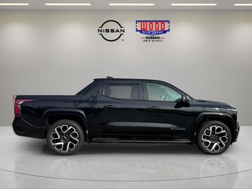 2025 Chevrolet Silverado EV RST