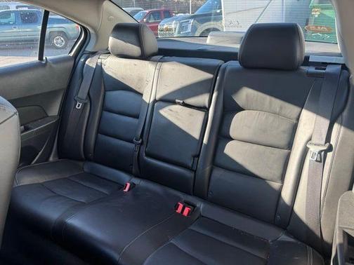 2015 Chevrolet Cruze 2LT