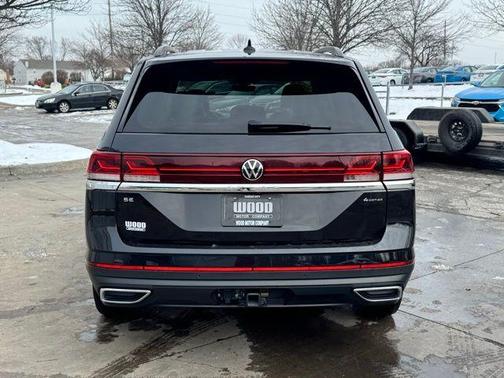 2024 Volkswagen Atlas 2.0T SE