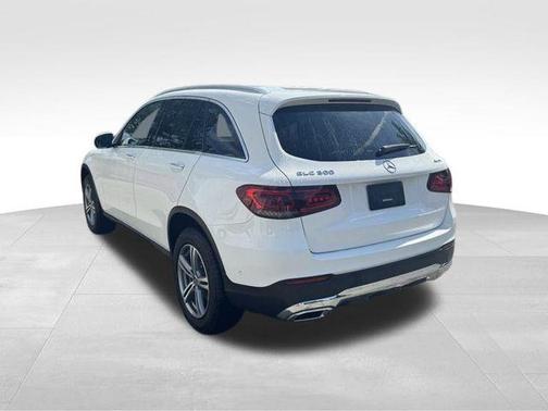 2022 Mercedes-Benz GLC 300 Base 4MATIC