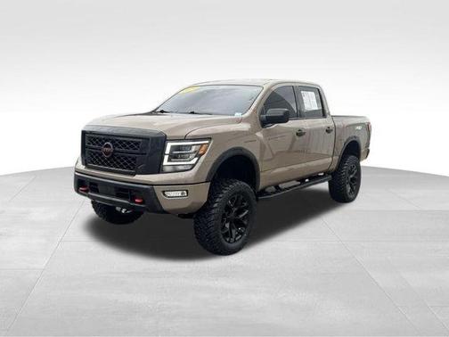 2024 Nissan Titan PRO-4X