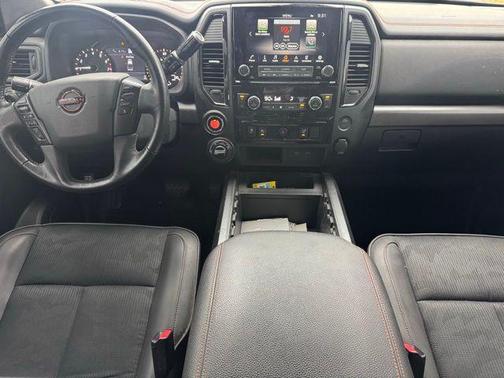 2024 Nissan Titan PRO-4X