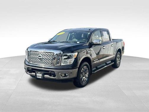 2017 Nissan Titan Platinum Reserve
