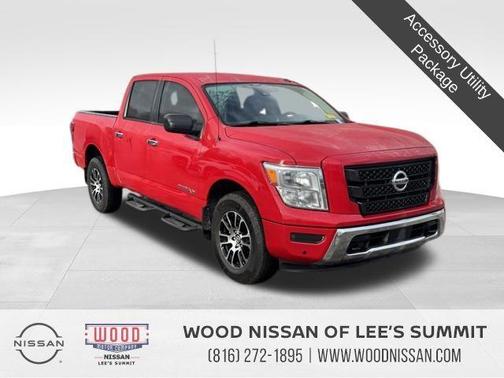 2021 Nissan Titan SV