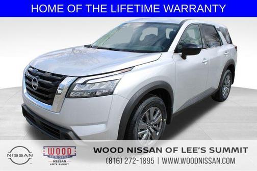 2025 Nissan Pathfinder S