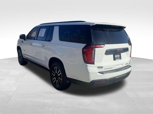 2023 GMC Yukon XL AT4