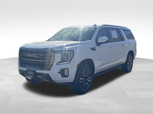2023 GMC Yukon XL AT4