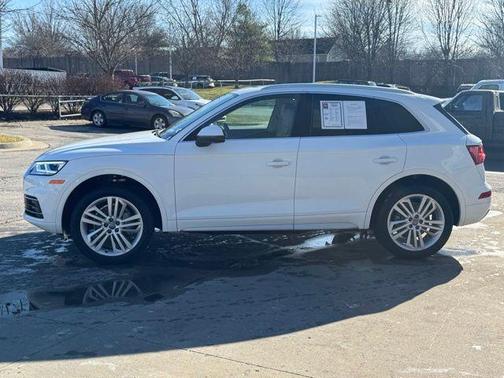 2020 Audi Q5 40 Premium Plus