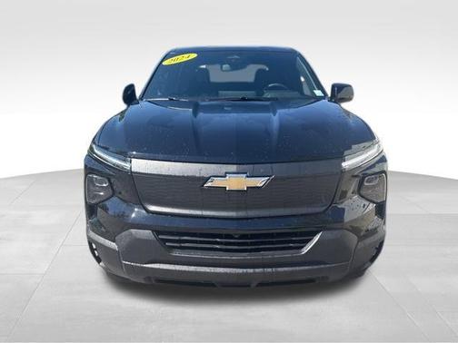 2024 Chevrolet Silverado EV WT