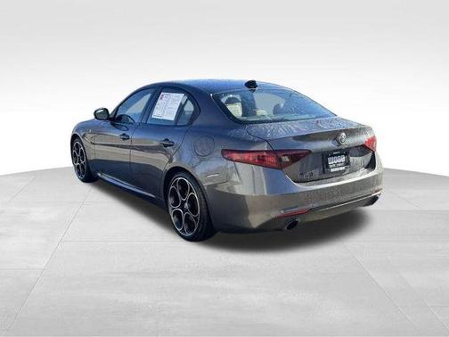 2023 Alfa Romeo Giulia Ti