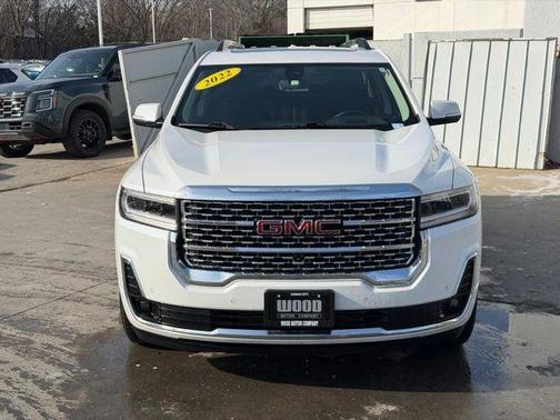 2022 GMC Acadia Denali