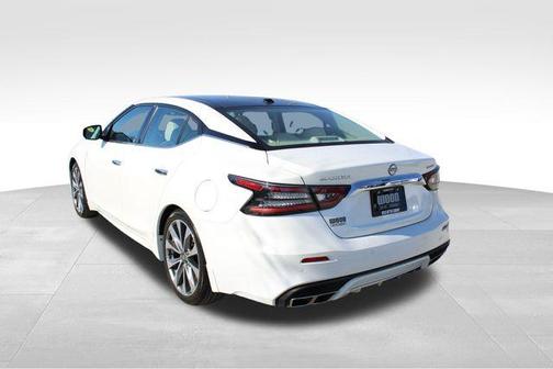 2023 Nissan Maxima Platinum