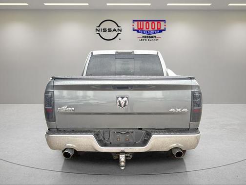Mineral Gray Clearcoat Metallic 2012 RAM 1500 SLT