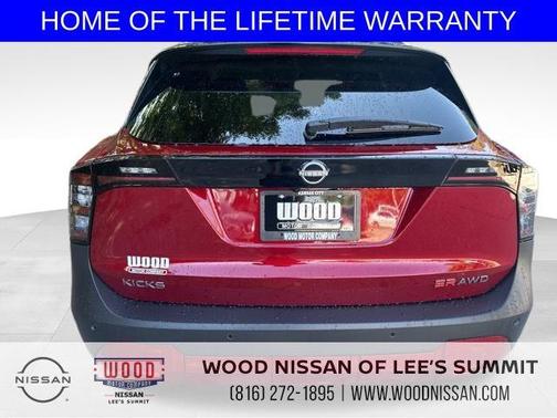 2026 Nissan Kicks SR