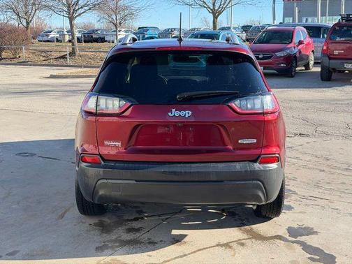 2019 Jeep Cherokee Latitude