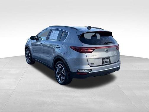 2022 Kia Sportage EX