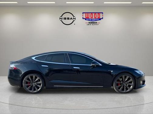 2020 Tesla Model S Performance