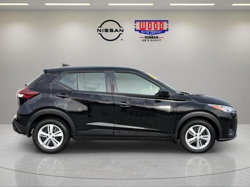 2025 Nissan Kicks Play S