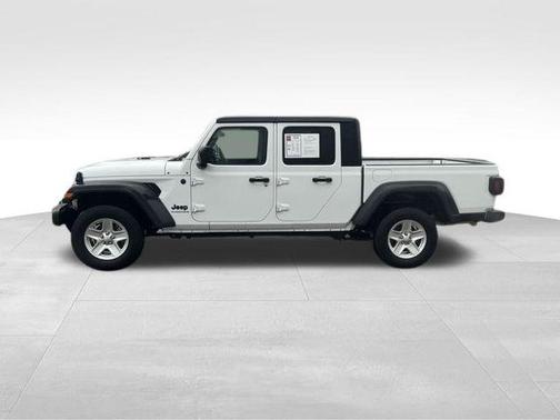 2023 Jeep Gladiator Sport
