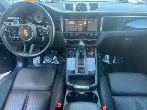 2023 Porsche Macan S