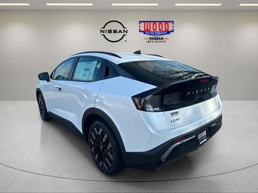 2026 Nissan Leaf PLAT+