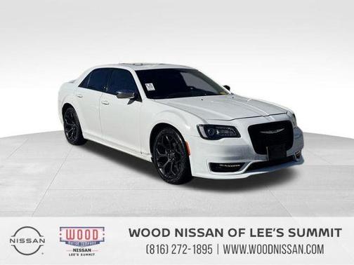 2019 Chrysler 300 S