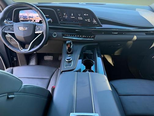 2024 Cadillac Escalade Sport